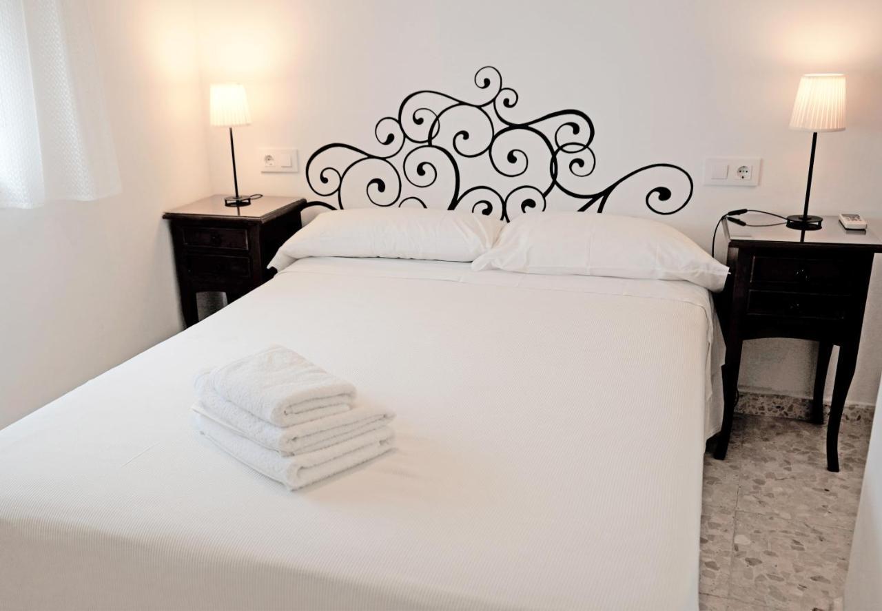 Hostal Trafalgar Барбате Екстер'єр фото